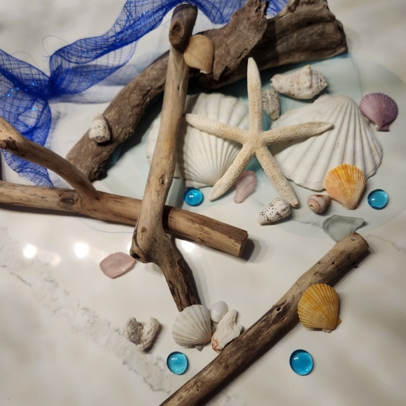 Hawaiian Driftwood, Shells and Seaglass Coastal Beach Craft Items - Picture 6 of 12